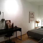 Spacious In Old-west - Leutsch Apartamento Leipzig