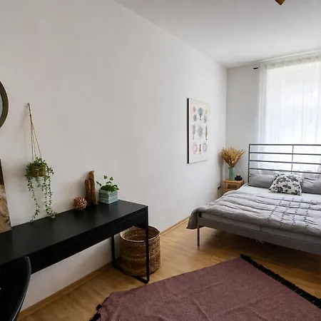 Spacious Home in Old-West - Leutsch *